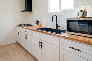 Apartment (0 Bedroom) | Interior - Couples Escape! 3 Mi to Dtwn & Roosevelt Row (Phoenix)