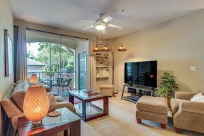 Front of property - Pool, Parks & Fun! Family Resort Stay Near Disney (Kissimmee)