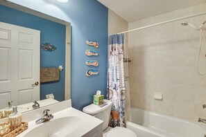 House (3 Bedrooms) | Interior - Patio & Poolside Relaxation! Palm Coast Getaway (Palm Coast)