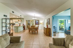 House (2 Bedrooms) | Interior - Private Yard, Lanai! Pet-friendly Fort Pierce Home (Fort Pierce)