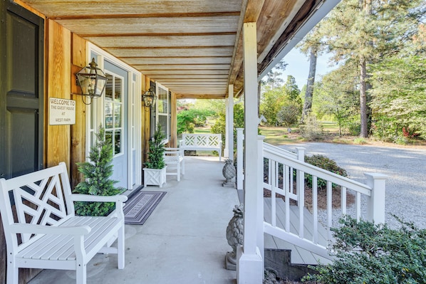 House (1 Bedroom) | Interior