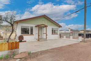 House (2 Bedrooms) | Interior - Near Route 66, Family Fun & Lakes! Williams Home (Williams)