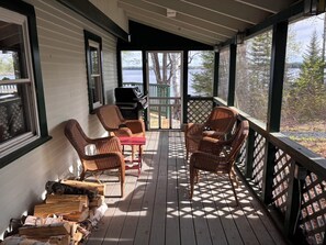 Property grounds - Tranquil Lakeside 2-Bedroom Cottage w/ Optional Bunkhouse (Eastbrook)