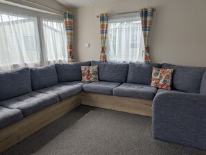 Living area - Coastal Comfort – Relaxing 3-Bed Holiday Home at Marlie Holiday Park (New Romney)