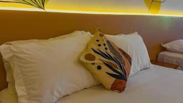 Driepersoonskamer, balkon, uitzicht op de stad