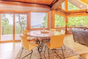 Dining - Fontana View 2 - Open Floor-plan with Two Master Suites (Almond)