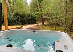 Bain à remous extérieur
