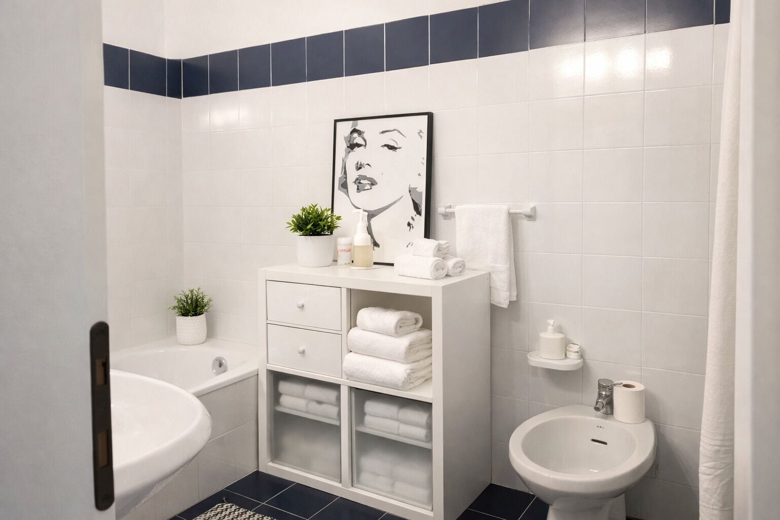 Shower, free toiletries, hair dryer, towels