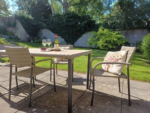 Cottage | Outdoor dining - Highbury (Bath)