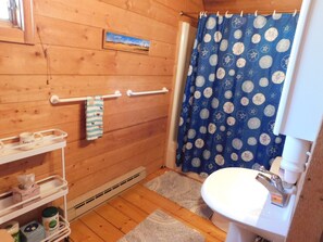Bathroom - Iconic 70s style cute condo cottage in Deck 2, on a pond! (CS0055) (Wellfleet)