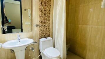 Deluxe-Doppelzimmer | Badezimmer