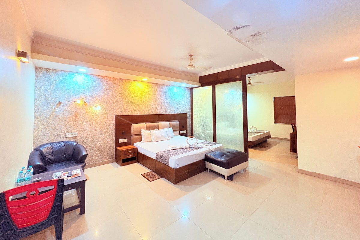 Signature Quadruple Room