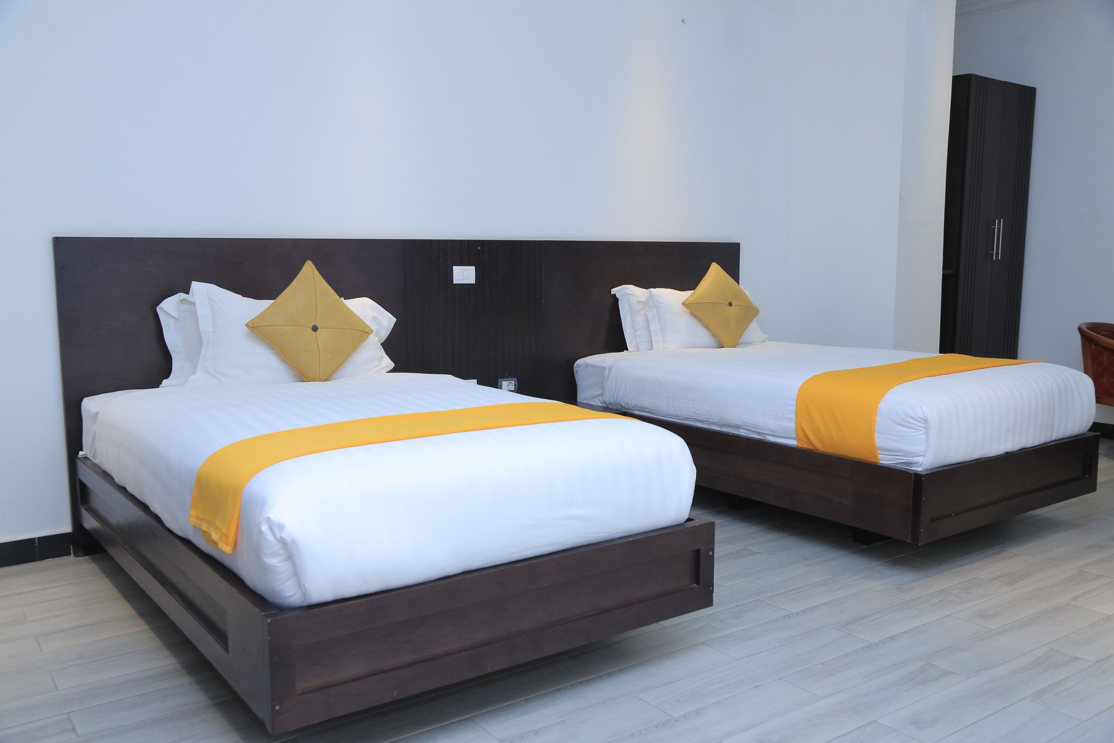 Twin Room, Balcony, City View