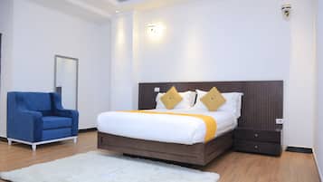 Habitación doble, balcón, vistas a la ciudad