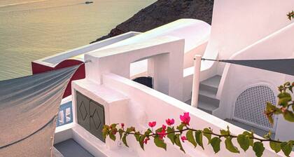 Chess House - Santorini Traditional Home