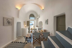 House, 1 Bedroom, Private Pool | Dining - Chess House - Santorini Traditional Home (Santorini)