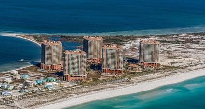 Sleeps 6-Stunning Bay Views-Luxury Resort