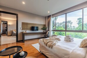 Comfort Apartment, Balcony, Garden View - Majestic 2BR with garden view in Regent (Choeng Thale)