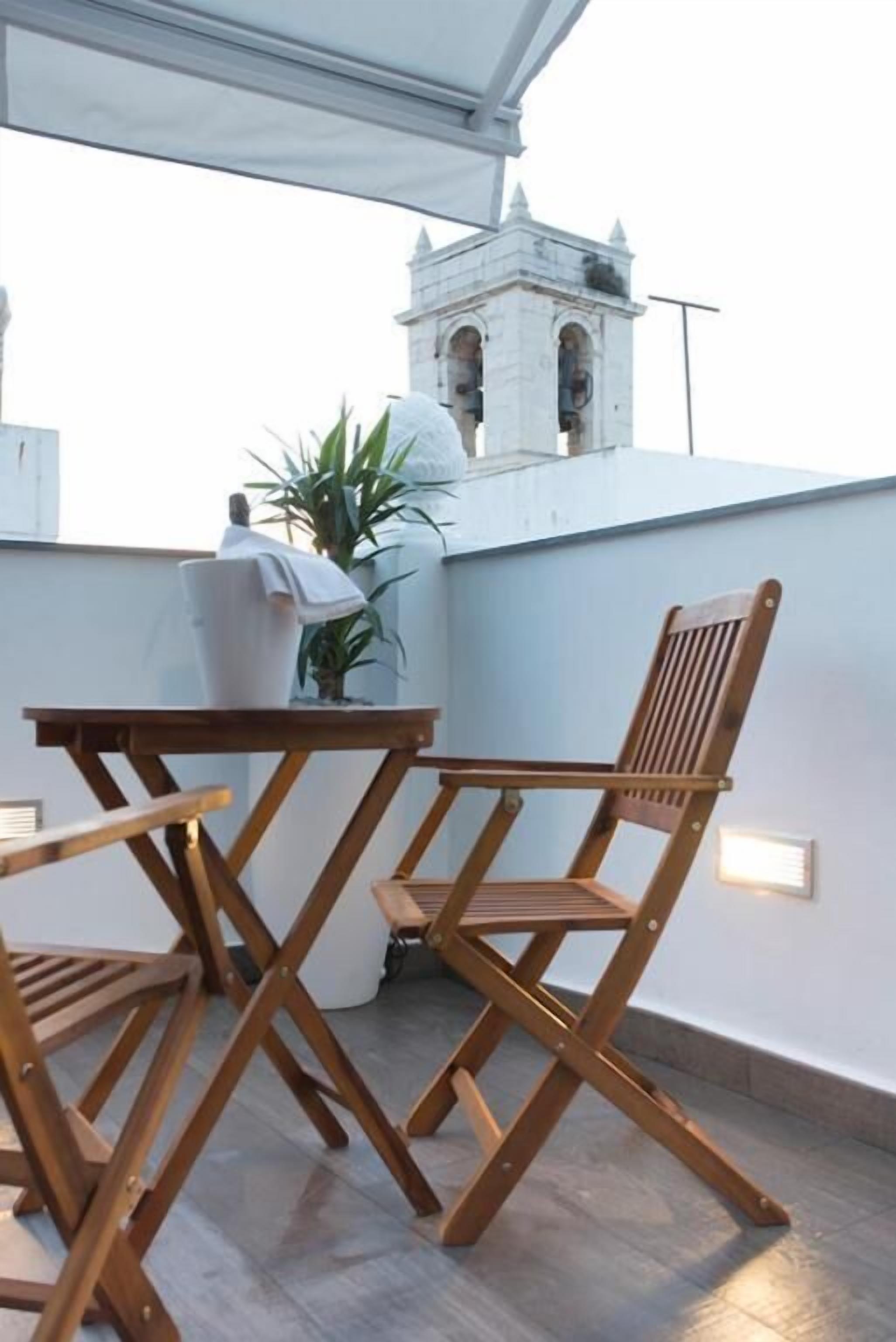 Deluxe Double Room, Patio, Partial Sea View | Outdoor dining