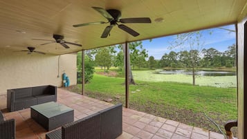 Townhome, 3 Bedrooms | Terrace/patio