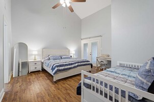 3 habitaciones, espacio para trabajar con laptop y wifi gratis 