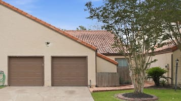 Townhome, 3 Bedrooms | Exterior