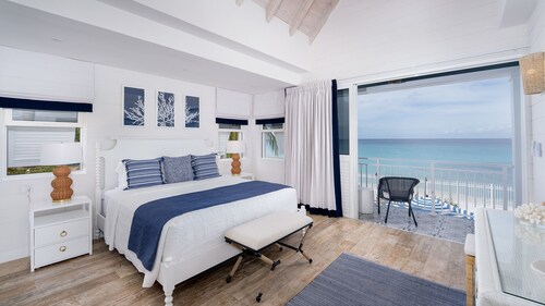 Sea Breeze House 5 Bedroom Villa