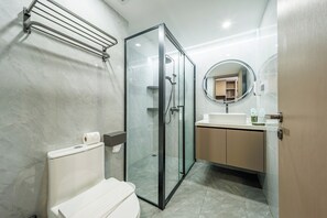 Classic Apartment, Balcony, Pool View | Bathroom - Azure 1 BD Apt in Capri Residence (Choeng Thale)