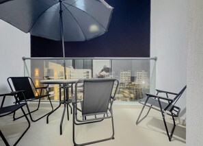 华丽公寓, 阳台, 公园景观 | 室外用餐