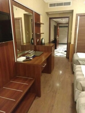 Room - Gulnar Taiba Hotel (Madinah)