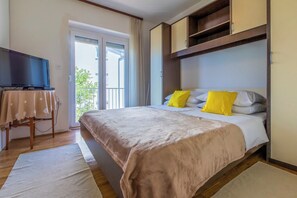Room - Vrbo Property (Crikvenica)