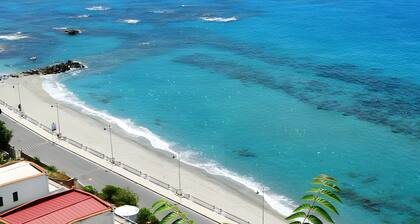 Holiday Home 'Villa Letizia_petit' with Sea View, Shared Pool and Private Garden