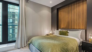 Unclassified image, 5 of 24, button - Discovery Apartments by Interhome (Canary Wharf)