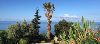 Holiday Home 'Villa Letizia 16 Pax' with Sea View, Private Pool and Wi-Fi