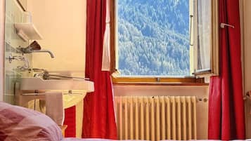 Chambre Double ou avec lits jumeaux, vue montagne