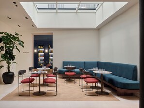 Dining - Casa Laveni (Milano)