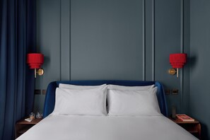 In-room safe, blackout curtains, soundproofing, iron/ironing board - Casa Laveni (Milan)