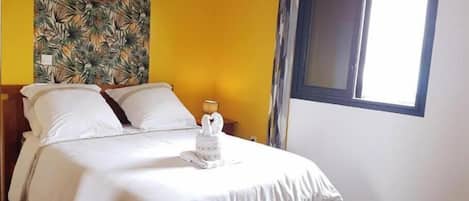 2 bedrooms, free WiFi, bed sheets