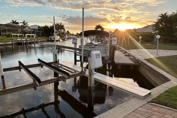 Marina