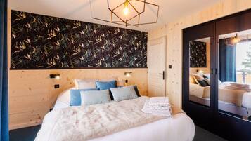 4 slaapkamers, een strijkplank/strijkijzer, wifi, beddengoed