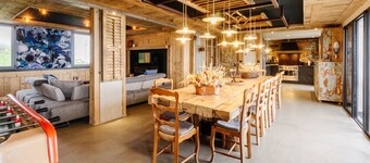 Apartment 'Lodge Six de Savoie' with Mountain View, Private Terrace and Sauna