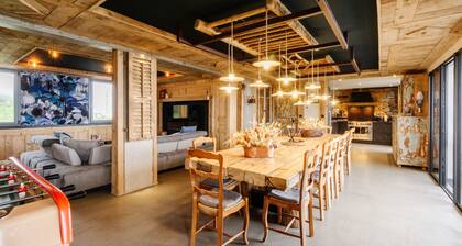 Apartment 'Lodge Six de Savoie' with Mountain View, Private Terrace and Sauna