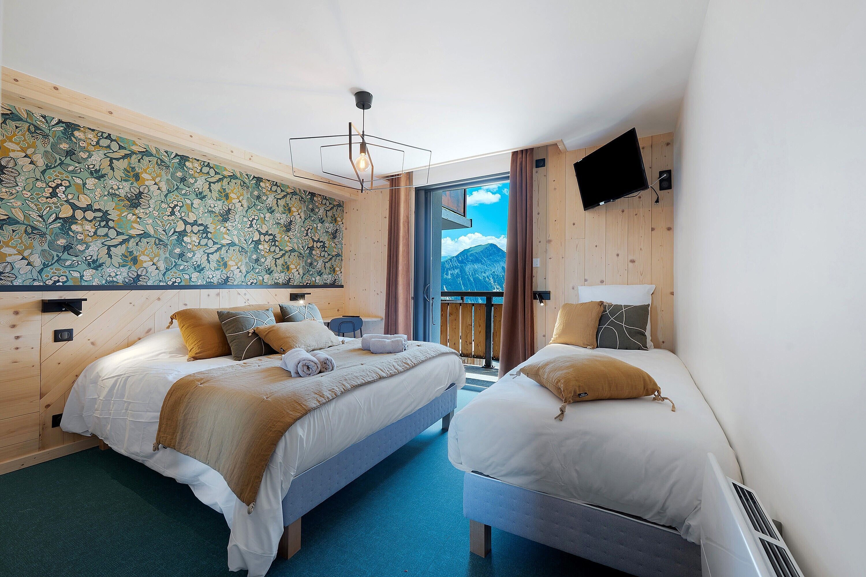 4 chambres, fer et planche à repasser, Wi-Fi, draps fournis