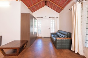 Family Room | Living area - KAVA RETREAT (Mallanduru)