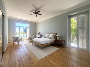 4 habitaciones, tabla de planchar con plancha y wifi gratis 