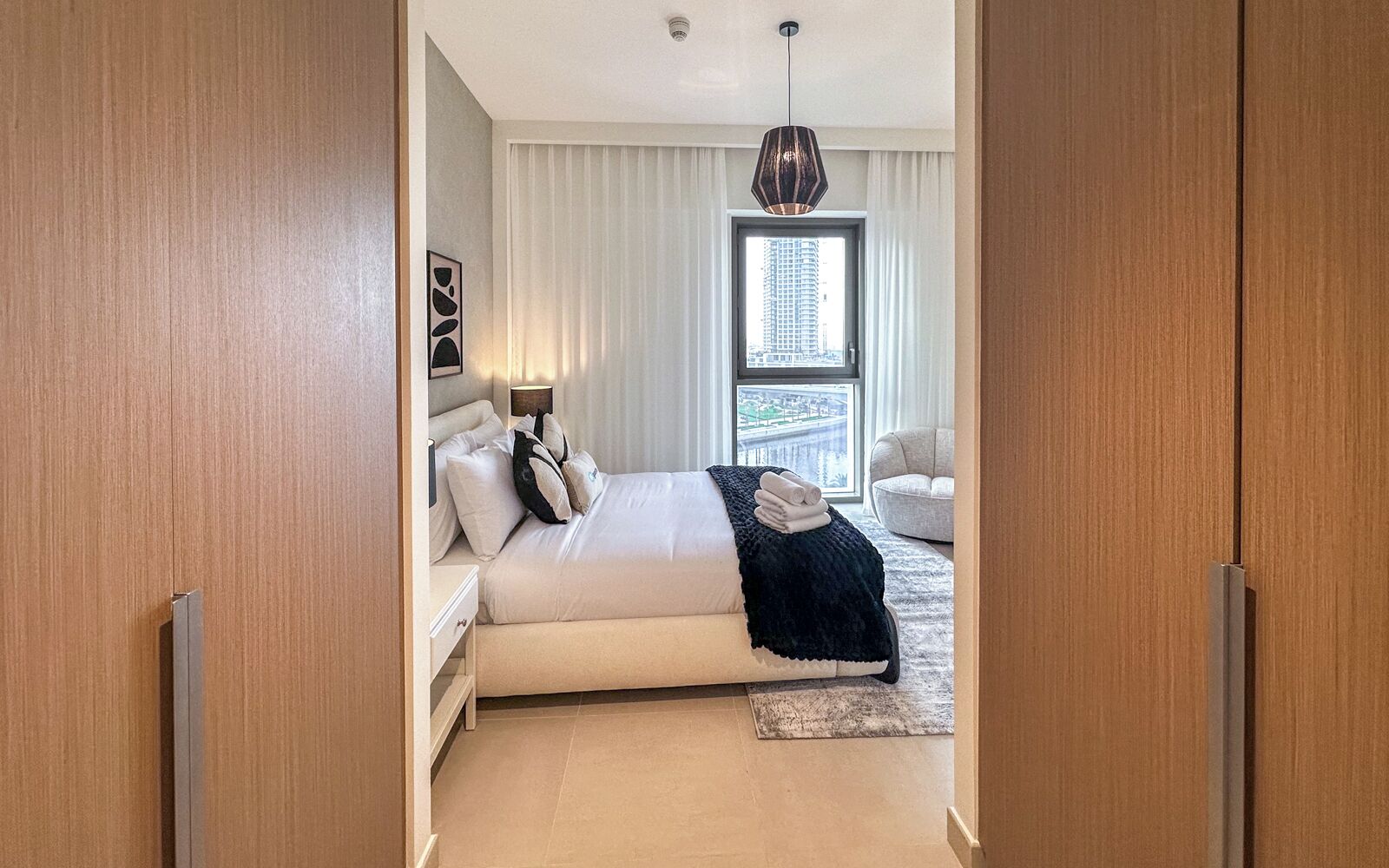 Apartment, Balcony, Canal View