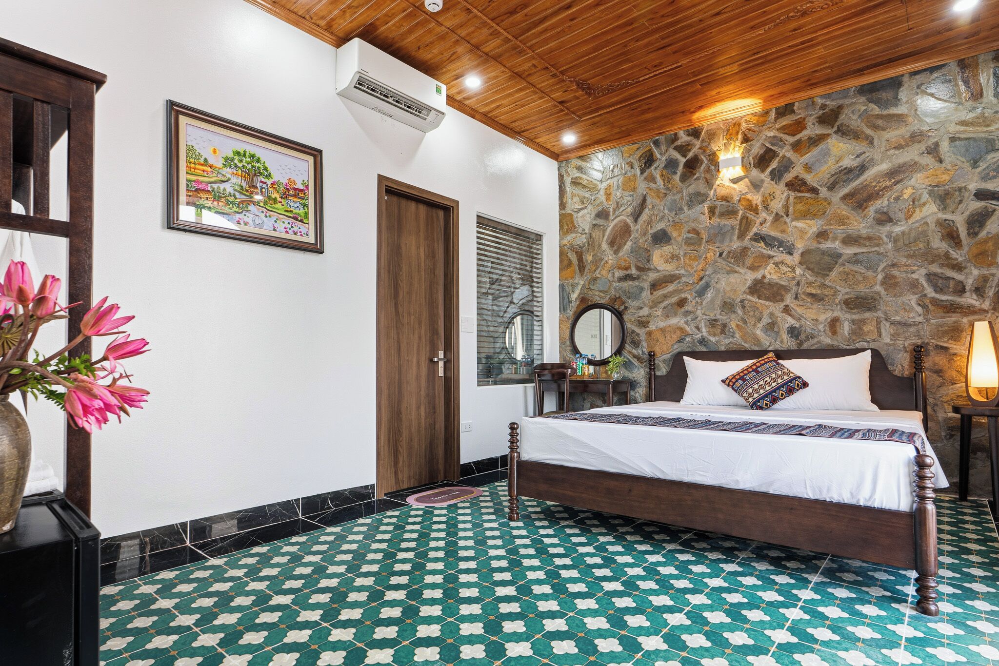 Superior Double Room, Pool View