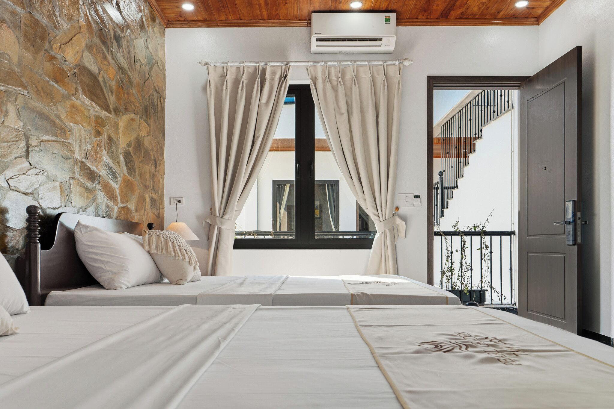 Family Double Room, City View