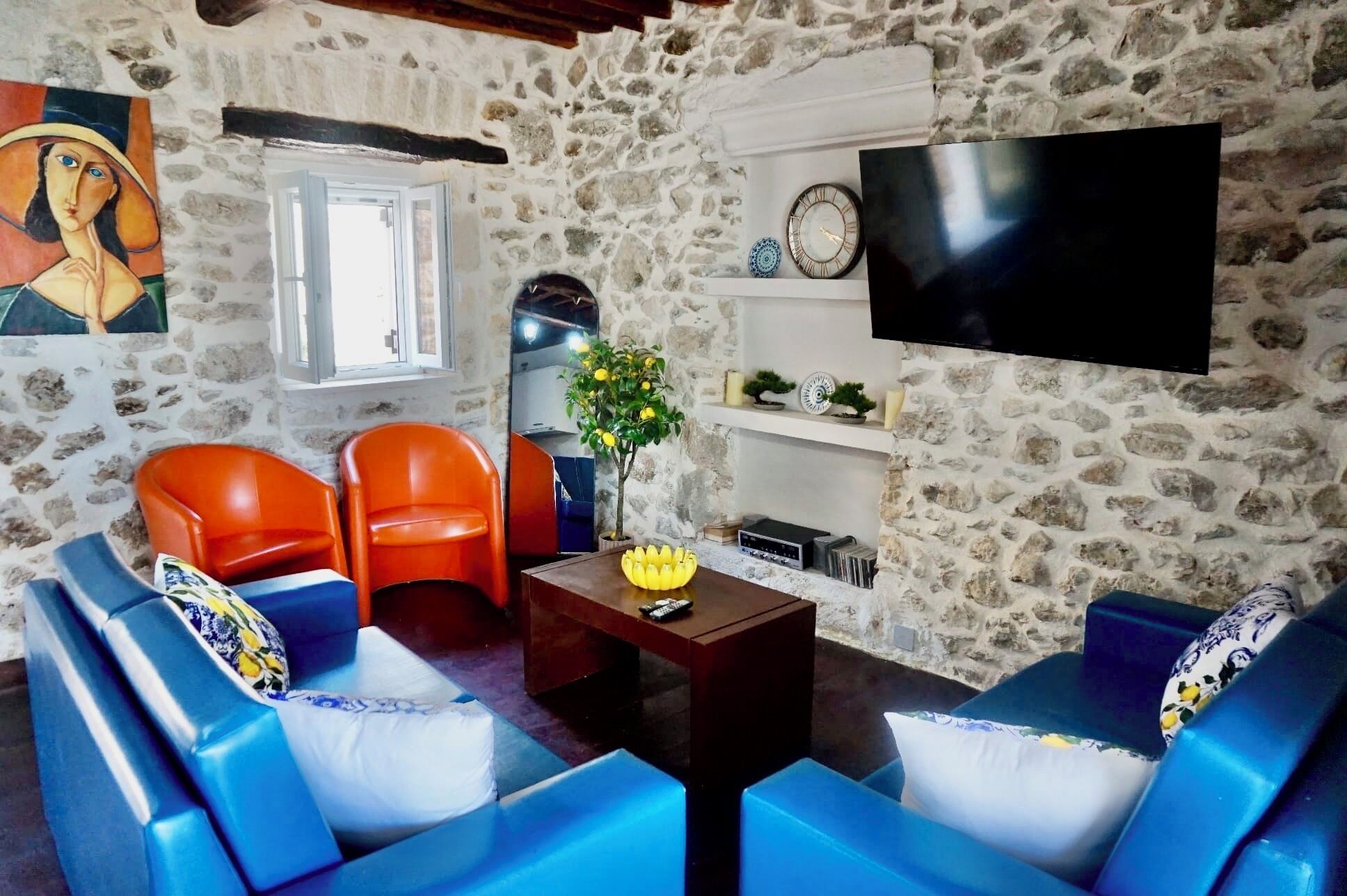 House, 2 Bedrooms, Sea View | Living area