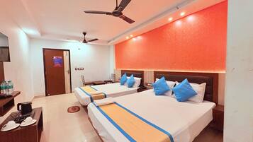 Premium Quadruple Room, City View